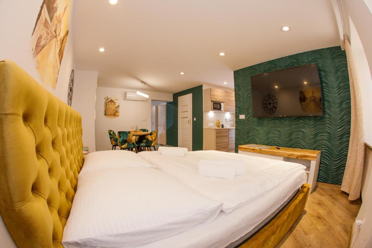 Apartament Ksiazecy Gold Klimatyzacja Boleslawiec  Ngoại thất bức ảnh